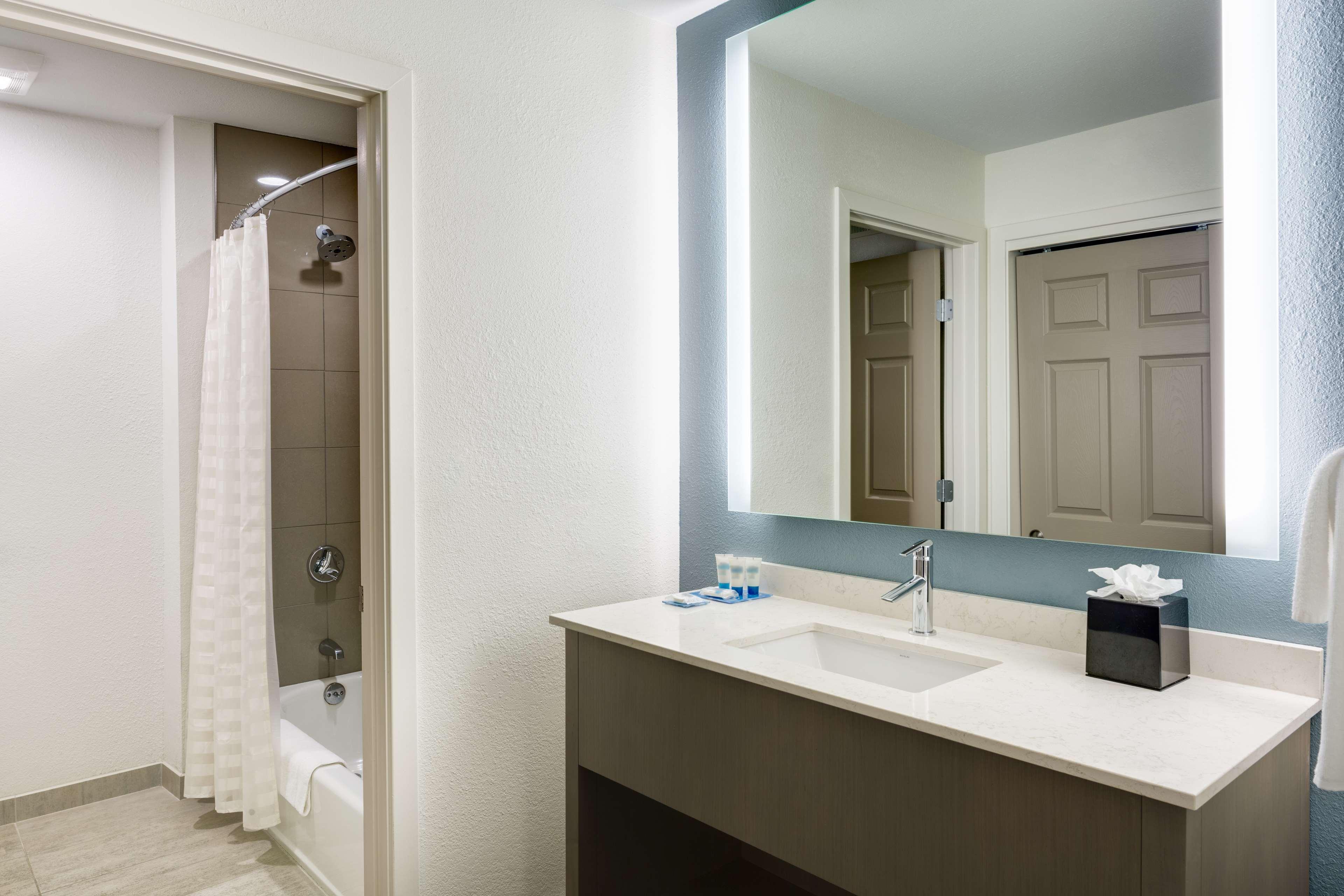 Hotel Hyatt House Boston Waltham Zewnętrze zdjęcie